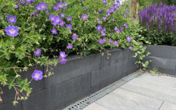 Den Engelsman Tuinmaterialen