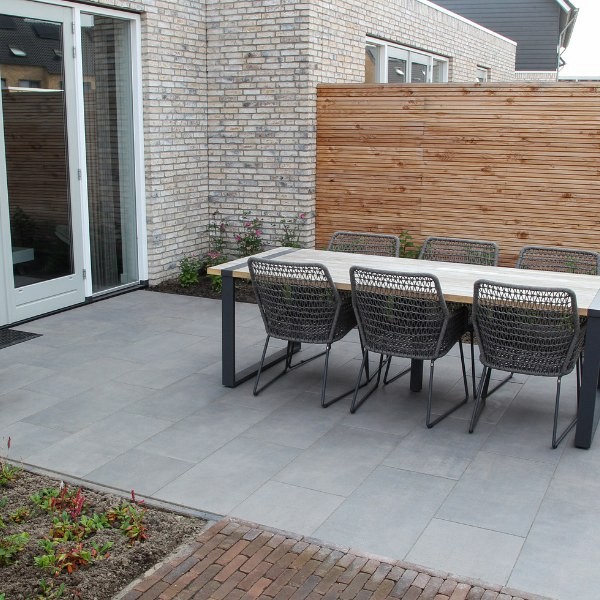 Solido Ceramica 30MM Cemento Black 80x80x3 cm. rett